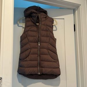 Lululemon puffer vest, lightly worn. Size 4.